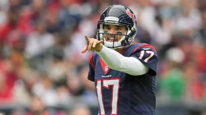 Brock Osweiler’s first drive as a Texan ends with an interception