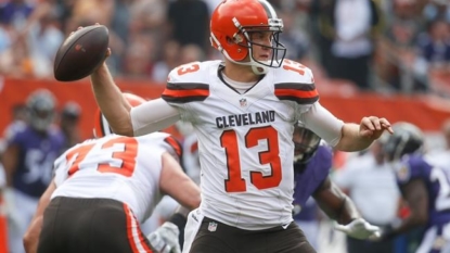 Browns on third starting QB as McCown out with injury