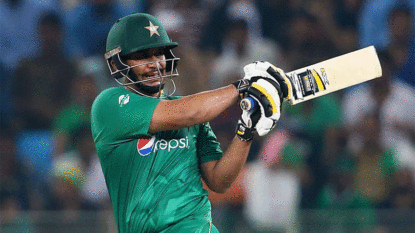 Captain Ahmed leads Pakistan to 160-4 in 2nd T20