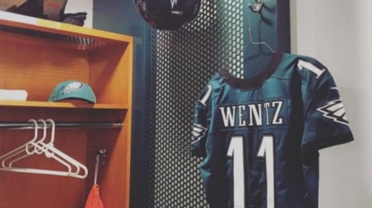 Carson Wentz has NFL’s top selling jersey, gets shoutout from President Obama