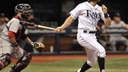 David Ortiz hits 2-run homer, Red Sox beat Rays 2-1