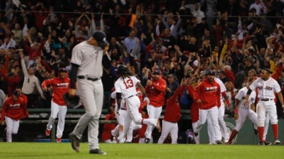 Yankees bow to Red Sox, 7-4