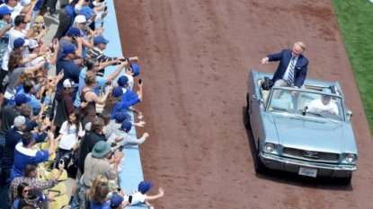 Dodgers get 3rd try to score against Giants starters