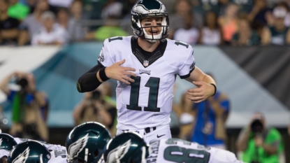 EAGLES: Wentz named starting QB