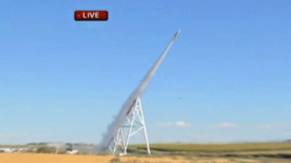 Stuntman successfully jumps Snake River Canyon