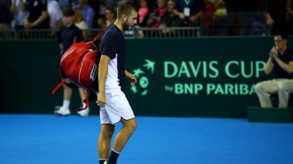 Exhausted Murray `needs a break` from tennis