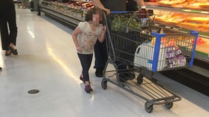 Outrage at man pulling girl’s hair in Walmart