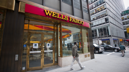 Wells Fargo exec of fined unit gets $125M payday