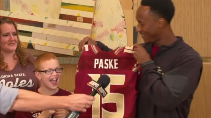 Florida State receiver gives jersey to autistic friend