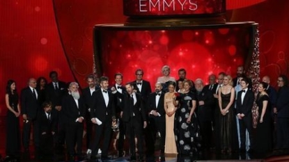 Game Of Thrones wins Emmy for Outstanding drama