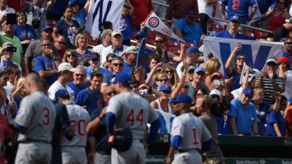 Rizzo’s 2 HRs help Cubs beat Cardinals, clinch playoff spot