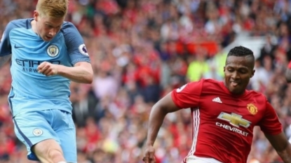 Gary Neville full of praise for Manchester City following derby win