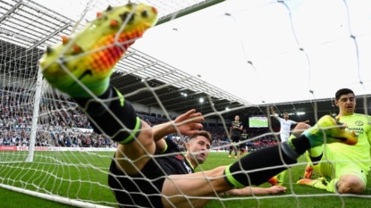 Cahill: You could see it was a foul from the moon