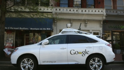 Government Suggests Rules for Driverless Cars