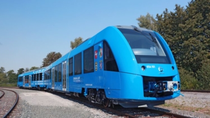 Hydrogen fuel cell-powered train has diesel in its sights