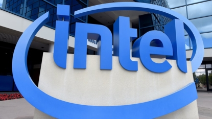 Intel boosts outlook on surprising PC sales