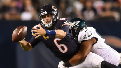 Sprained Thumb Leaves Struggling Bears Without Cutler vs Cowboys