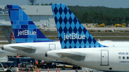 JetBlue CFO Powers to step down November 1