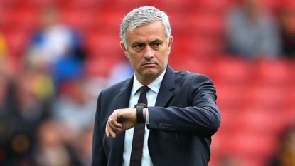 Jose Mourinho criticism irritates Manchester United defender Luke Shaw