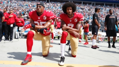 Kaepernick joins protest by high school team