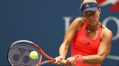 Kerber puts aside jet, deficit to top Vinci in US Open QFs