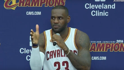 LeBron supports Kapernick but will stand during anthem