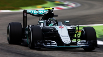 Lewis Hamilton makes poor start at the Italian GP