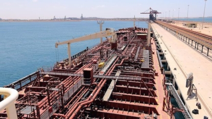 Libyans hope to export from oil terminals seized by general