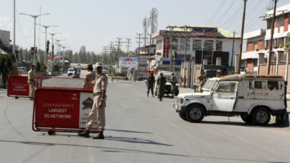 MPCC burns effigies of Pak PM, Modi over Uri