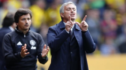 Mourinho fears United succumbing to pressure after third loss