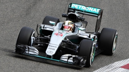 Nico Rosberg wins Singapore Grand Prix