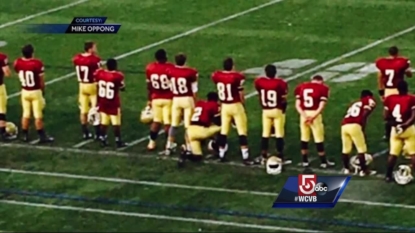 Entire San Francisco high school football team kneels for national anthem