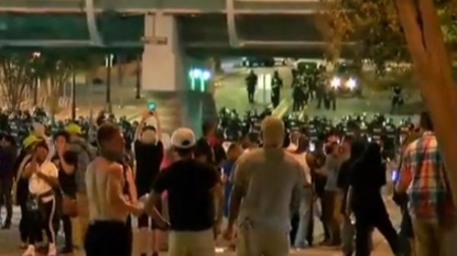 New violence breaks out in Charlotte