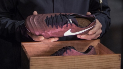 Nike designs Merlot-coloured boots for Pirlo