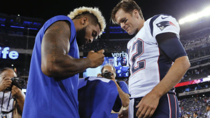 Patriots hang giant Tom Brady banner at Gillette Stadium