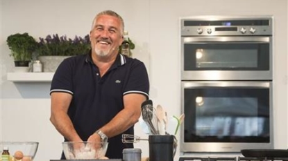 Paul Hollywood signs three-year GBBO deal