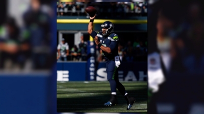 Pete Carroll: Russell Wilson should play despite sprain