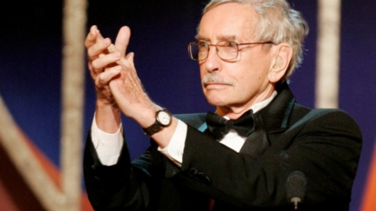 Playwright Edward Albee dies