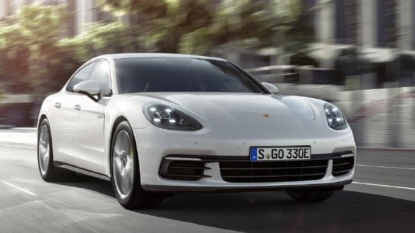 Porsche Panamera 4 E-Hybrid unveiled