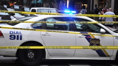 2 dead, 2 cops among 5 wounded in Philly rampage