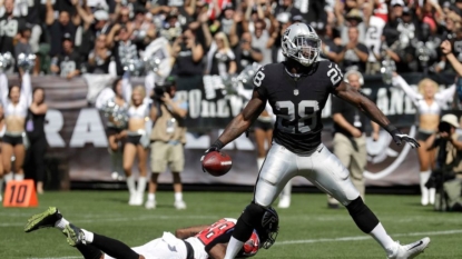 Raiders run game keeps rolling vs. Falcons