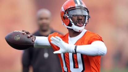 Robert Griffin III placed on injured reserve with shoulder injury