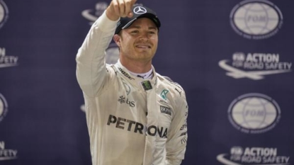 Rosberg holds on to win Singapore GP, reclaim F1 lead