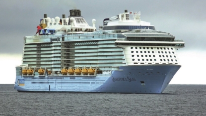 Royal Caribbean Posting Strong Gain After Raising Dividend