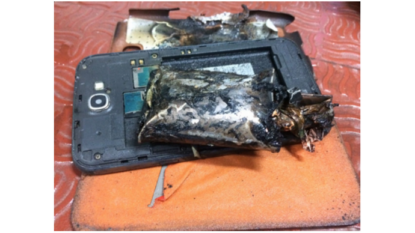 Samsung Note 2 catches fire mid-air during landing at Chennai airport