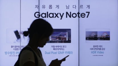 Samsung shares slide on Galaxy Note 7 recall