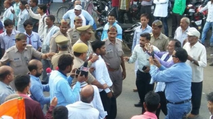 Shoe hurled at Rahul Gandhi during roadshow in Uttar Pradesh’s Sitapur