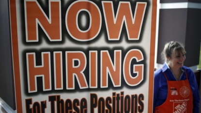 Slower hiring in August signals Fed rate hike less likely