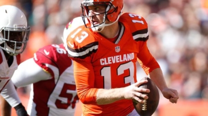 With RG3 and Josh McCown out, Browns signing veteran quarterback