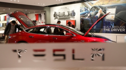 Tesla says Netherlands crash vehicle not operating on ‘Autopilot’